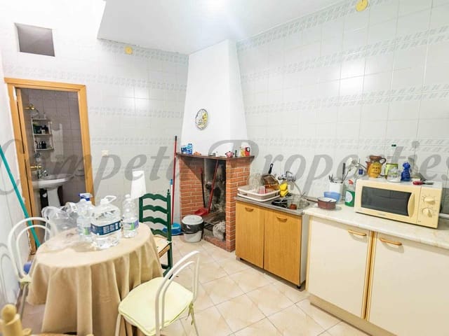 Image No.7-3 Bed Townhouse for sale