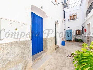 CÓMPETA PROPERTIES S.L most sold property