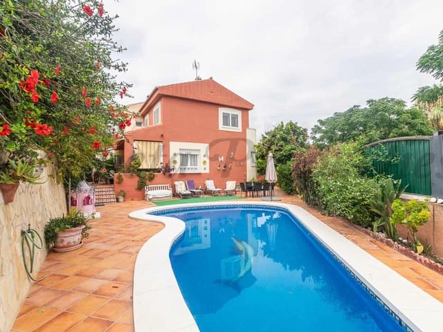 Image No.1-5 Bed Townhouse for sale