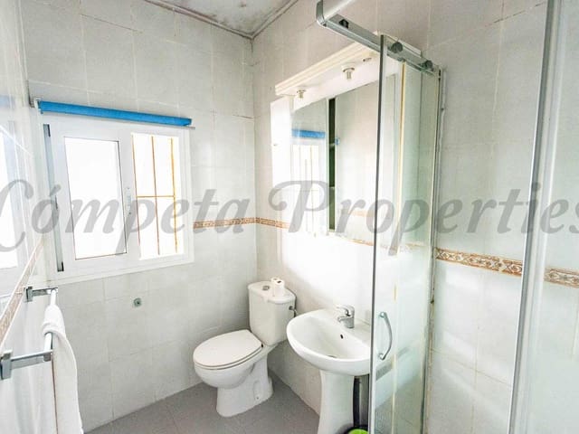 Image No.10-Maison de ville de 6 chambres à vendre à Nerja