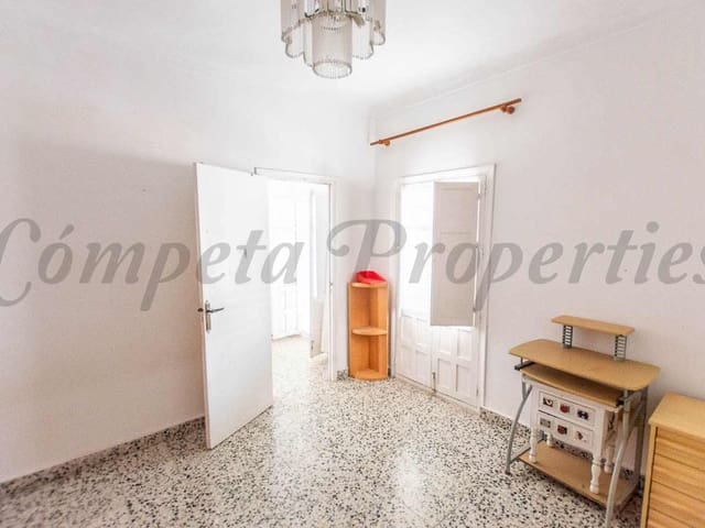 Image No.9-Maison de ville de 6 chambres à vendre à Nerja