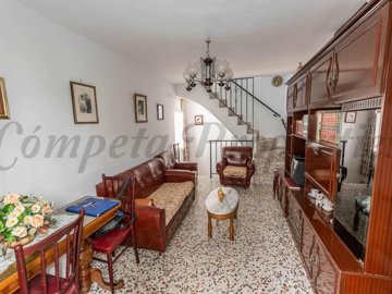 CÓMPETA PROPERTIES S.L most sold property