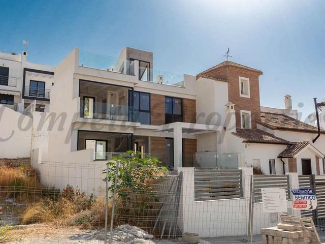 Image No.1-4 Bed Villa for sale