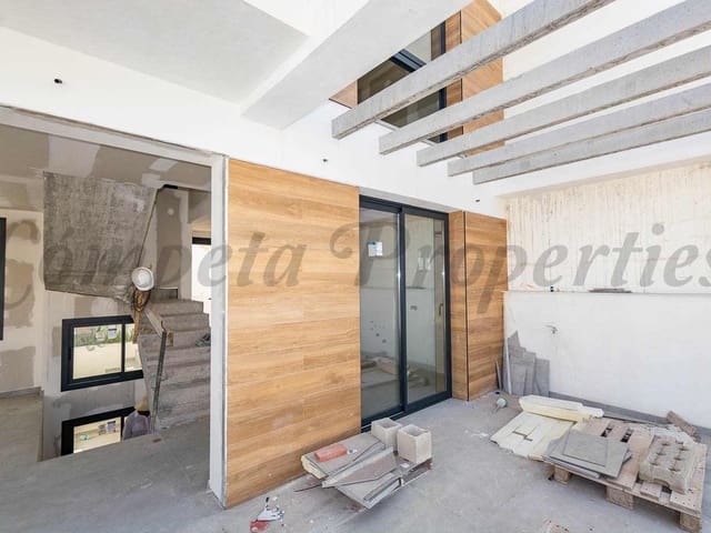 Image No.7-4 Bed Villa for sale