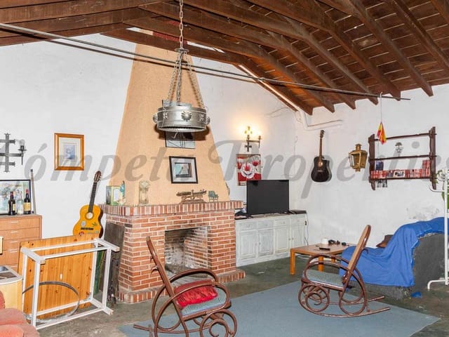 Image No.5-Maison de ville de 7 chambres à vendre à Maro