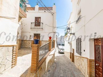 CÓMPETA PROPERTIES S.L most sold property