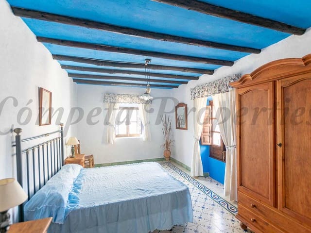 Image No.11-Maison de ville de 4 chambres à vendre à Corumbela