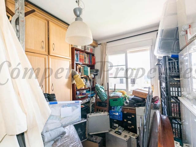 Image No.10-3 Bed Apartment for sale