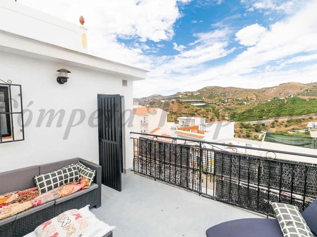 Image No.19-2 Bed Townhouse for sale