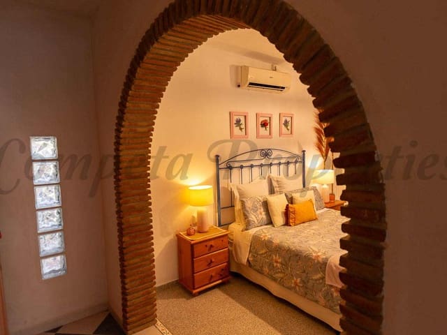 Image No.10-1 Bed Finca for sale