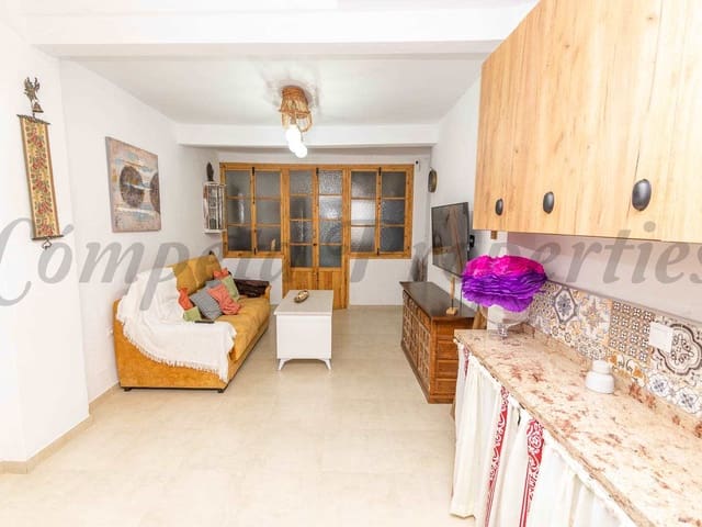 Image No.3-2 Bed Townhouse for sale