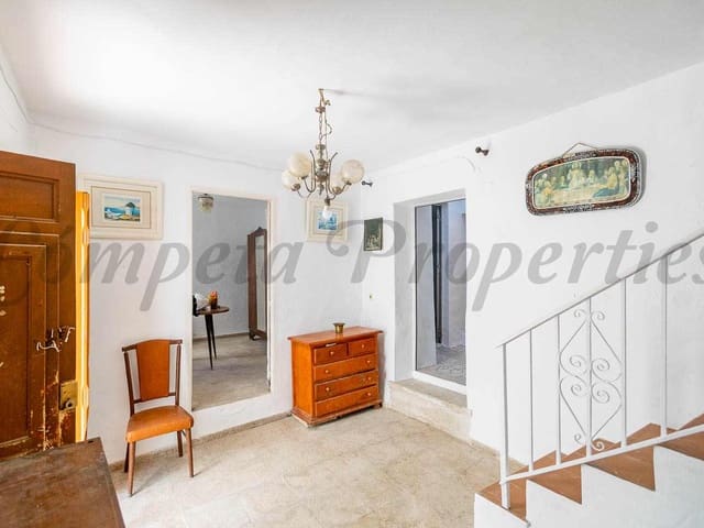 Image No.9-3 Bed Townhouse for sale