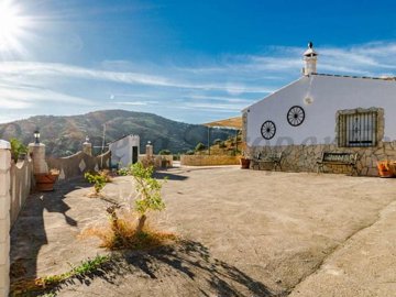 CÓMPETA PROPERTIES S.L most sold property