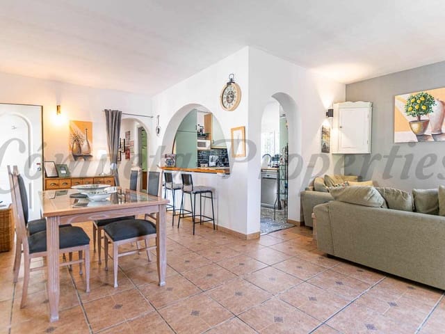 Image No.6-3 Bed Villa for sale