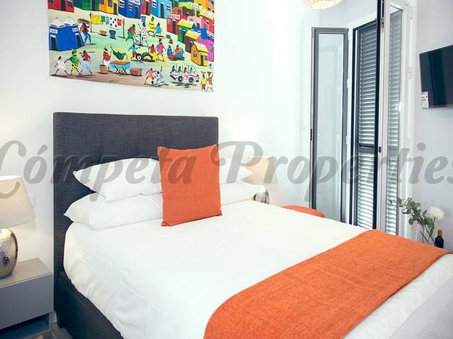 Image No.15-Propriété de 5 chambres à vendre à Cómpeta