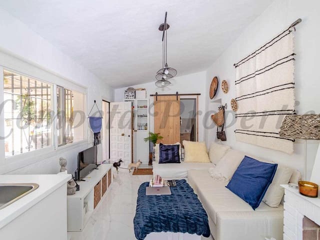 Image No.5-2 Bed Villa for sale