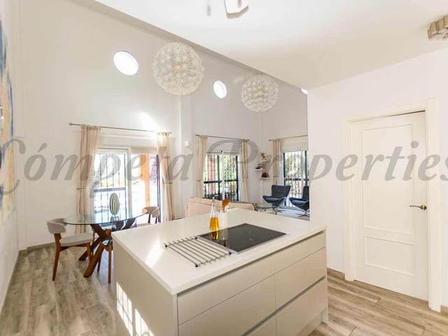 Image No.10-Villa de 3 chambres à vendre à Cómpeta