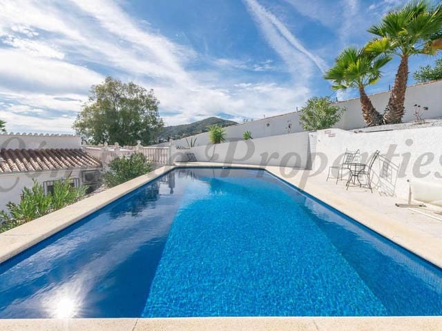 Image No.3-Villa de 4 chambres à vendre à Cómpeta