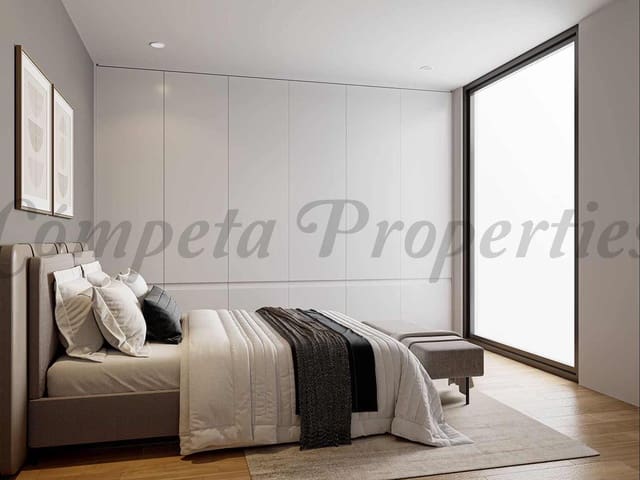 Image No.10-3 Bed Property for sale