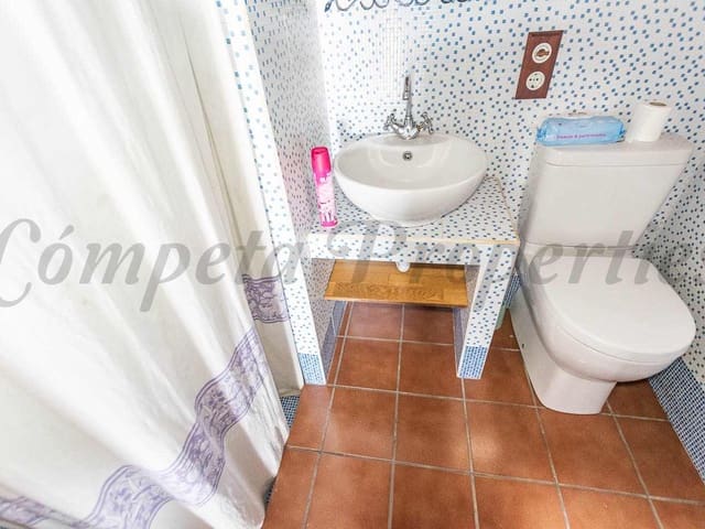 Image No.12-2 Bed Villa for sale