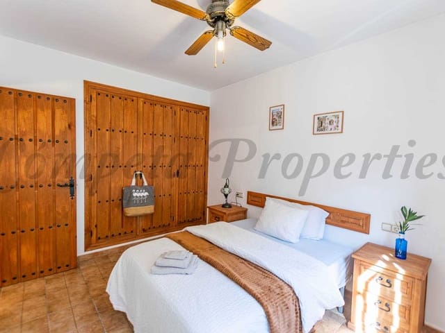 Image No.10-Villa de 3 chambres à vendre à Cómpeta