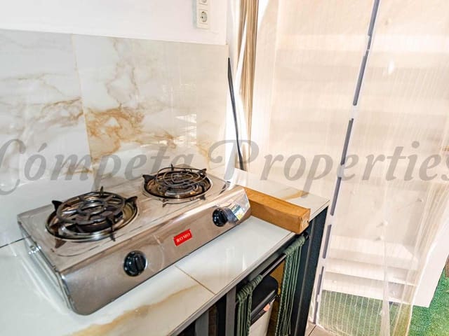 Image No.20-1 Bed Land for sale