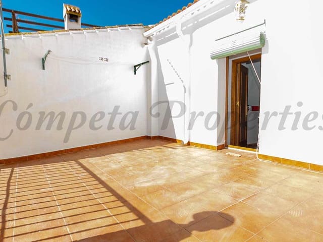 Image No.17-5 Bed Townhouse for sale