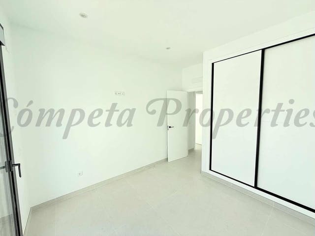 Image No.13-3 Bed Villa for sale