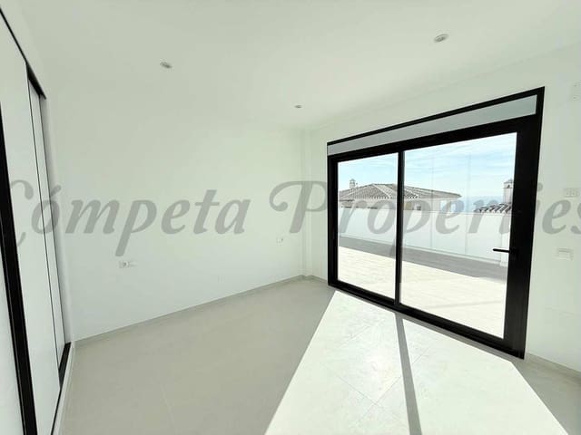 Image No.17-3 Bed Villa for sale