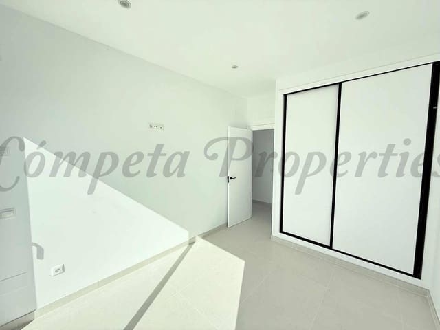 Image No.19-3 Bed Villa for sale