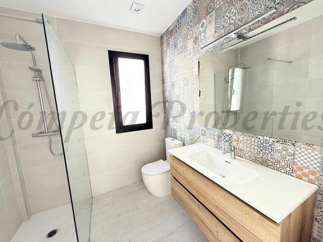 Image No.22-3 Bed Villa for sale