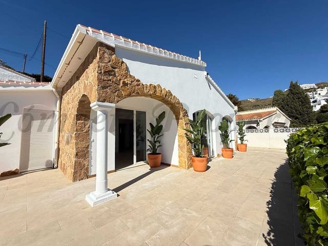 Image No.2-4 Bed Villa for sale