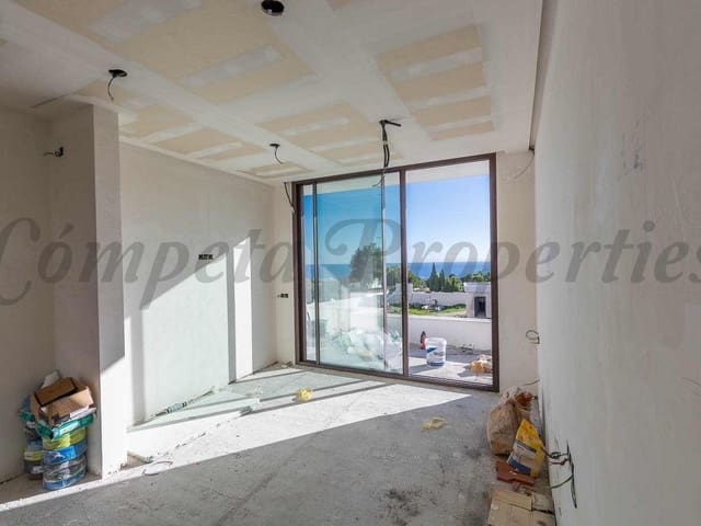 Image No.10-6 Bed Villa for sale