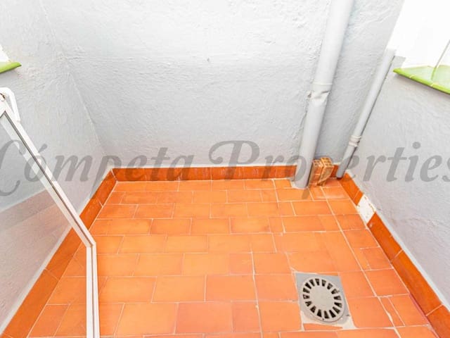 Image No.13-4 Bed Townhouse for sale