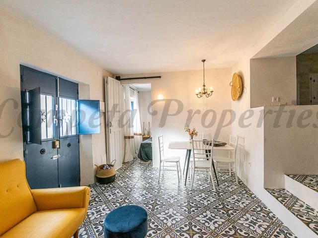 Image No.3-Maison de ville de 3 chambres à vendre à Corumbela