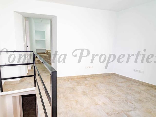 Image No.7-2 Bed Townhouse for sale