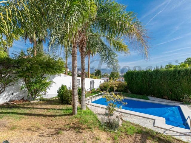 Image No.4-3 Bed Townhouse for sale