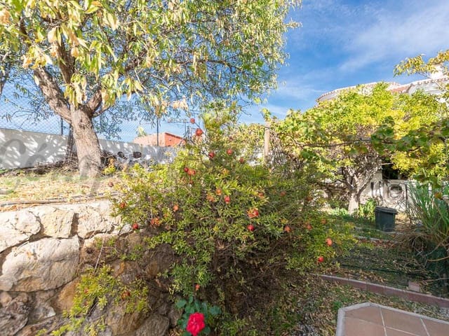 Image No.9-3 Bed Townhouse for sale