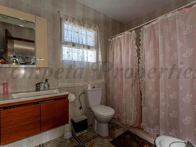 Image No.18-3 Bed Villa for sale