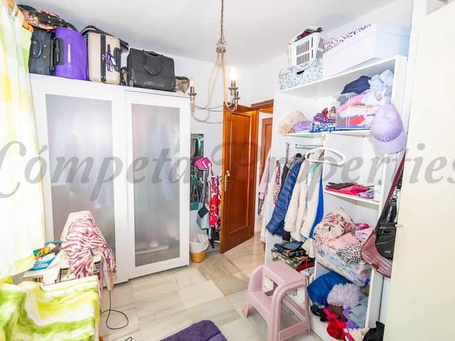 Image No.18-3 Bed Apartment for sale