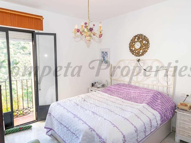 Image No.2-3 Bed Apartment for sale