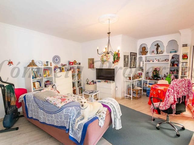 Image No.6-3 Bed Apartment for sale