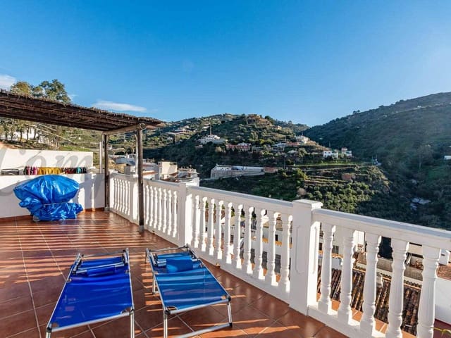 Image No.15-3 Bed Townhouse for sale