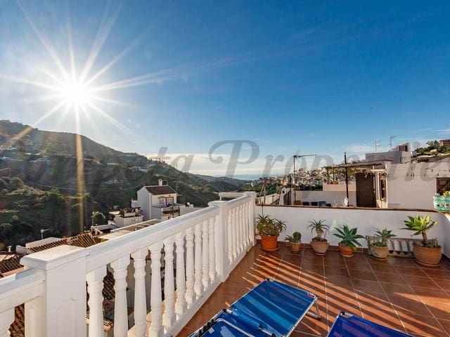 Image No.16-3 Bed Townhouse for sale