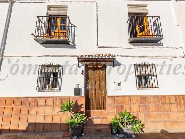 Image No.2-3 Bed Townhouse for sale