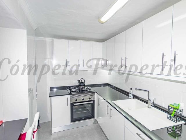 Image No.4-3 Bed Townhouse for sale