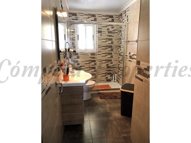 Image No.7-3 Bed Townhouse for sale