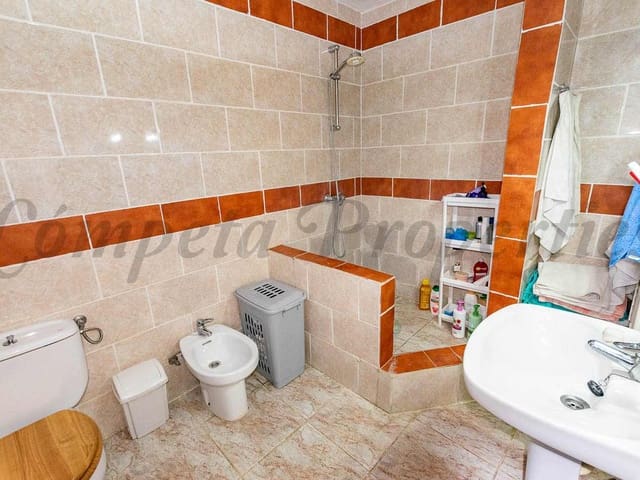 Image No.19-3 Bed Villa for sale