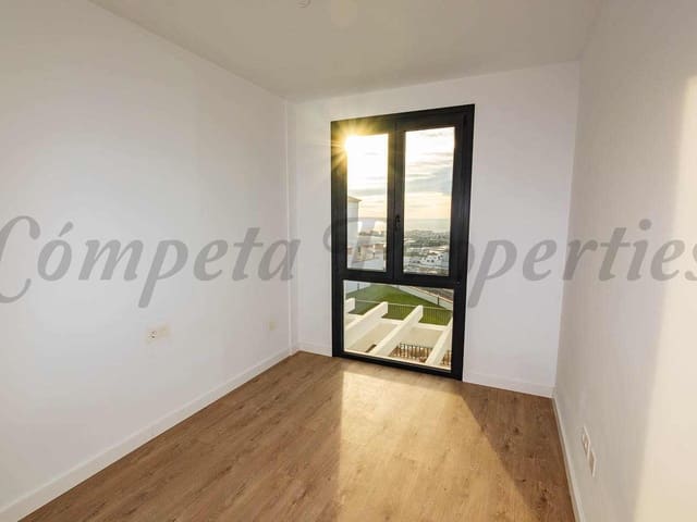 Image No.7-2 Bed Property for sale