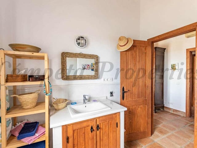 Image No.26-Villa de 5 chambres à vendre à Cómpeta